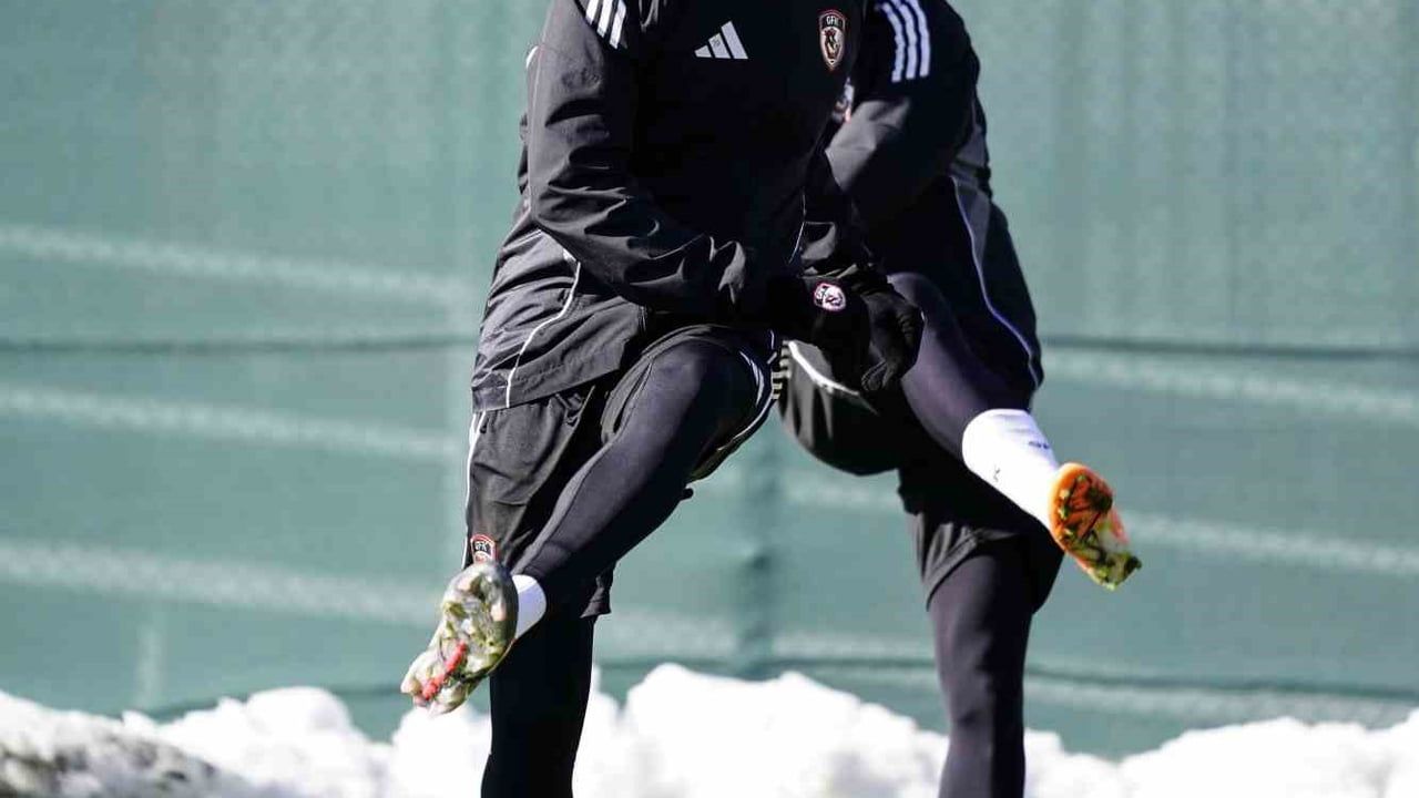 Gaziantep Futbol Kulübü, Galatasaray maçı öncesi son antrenmanı tamamladı