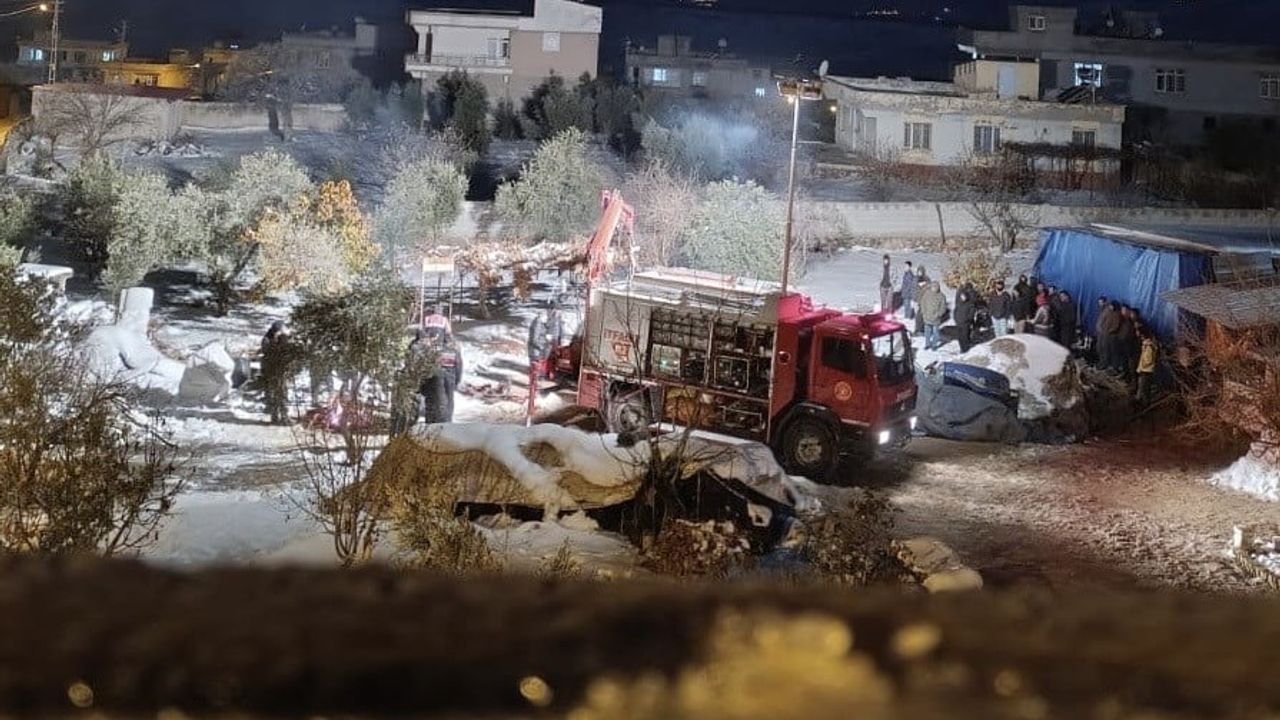 Gaziantep’te yem karma makinesine düşen besici hayatını kaybetti