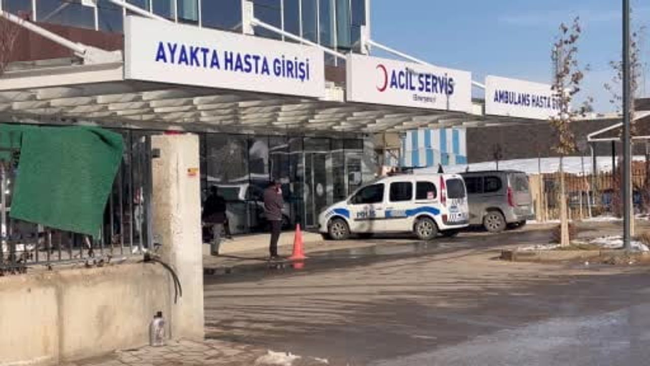 Gaziantep'te yem karma makinesine düşen işçi yaşamını yitirdi