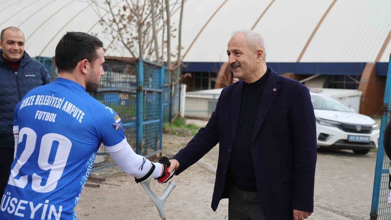 Gebze Belediyesi Ampute Futbol Takımı TSK Rehabilitasyon Merkezi'ni 3-0 yendi