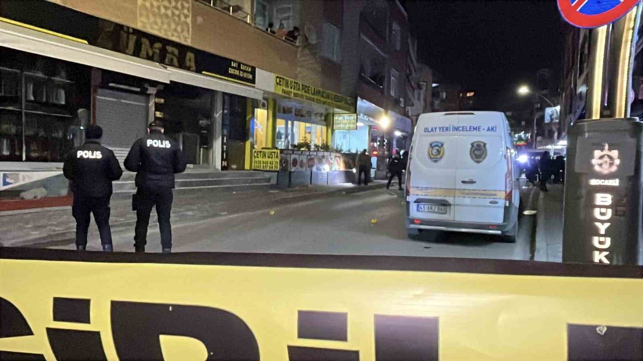 Gebze'de kebapçıya silahlı saldırı: 2 kişi yaralandı