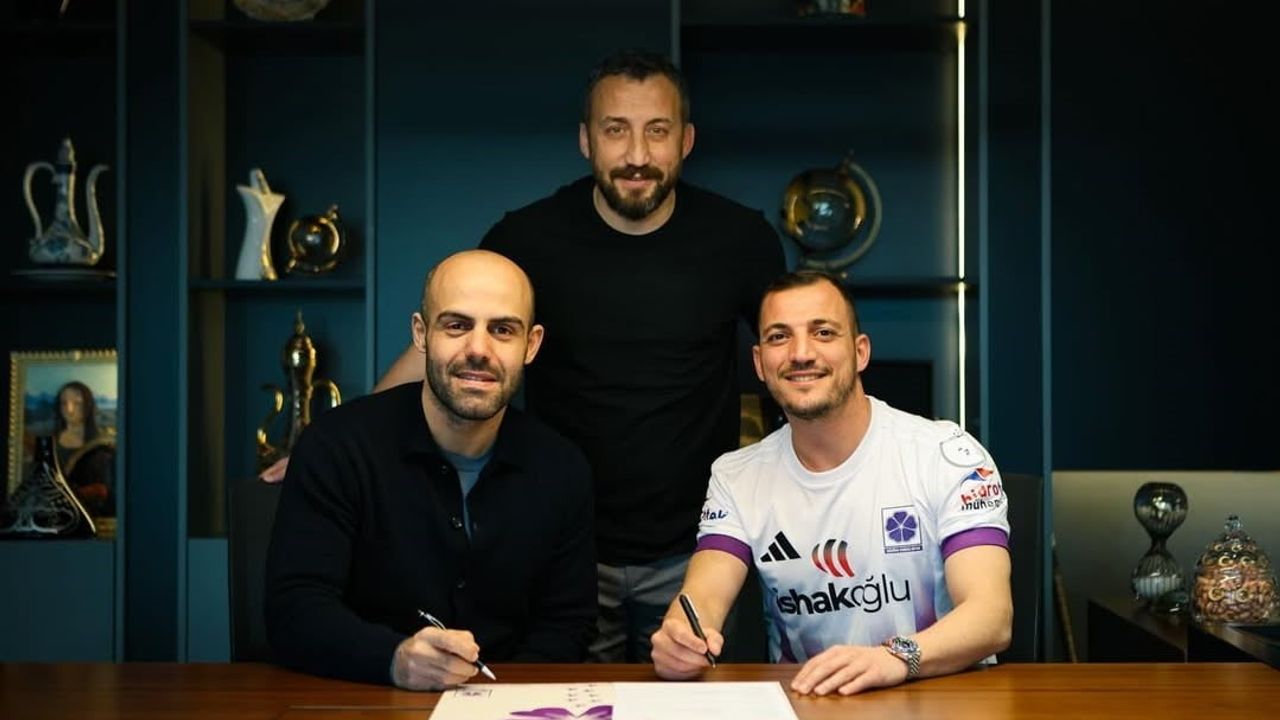 Gebzespor, Emircan Altıntaş ile 1.5 yıllık sözleşme imzaladı