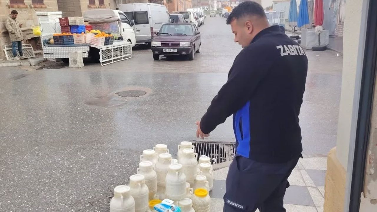 Germencik’te Ortaklar Semt Pazarı’nda zabıta tarafından kapsamlı denetim