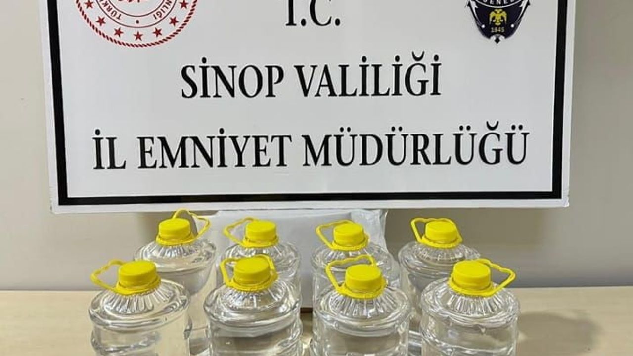 Gerze'de 20 litre etil alkol ele geçirildi, 1 şüpheli hakkında işlem