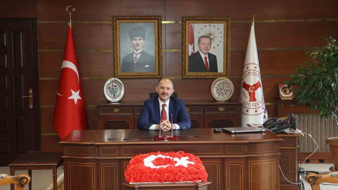 Giresun Valiliği'nde görev değişimi: Mustafa Koç atandı