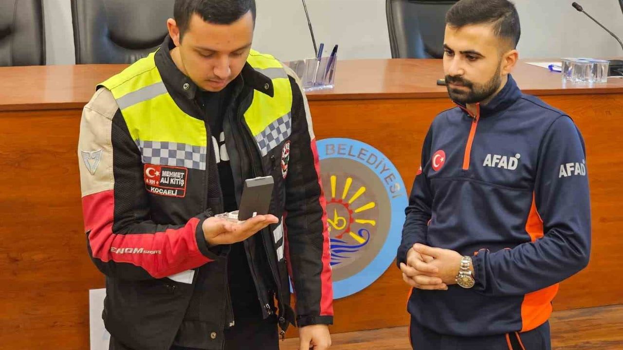 GÖLAK: Gölcük Belediyesi Arama Kurtarma Ekibi AFAD ile eğitimini tamamladı