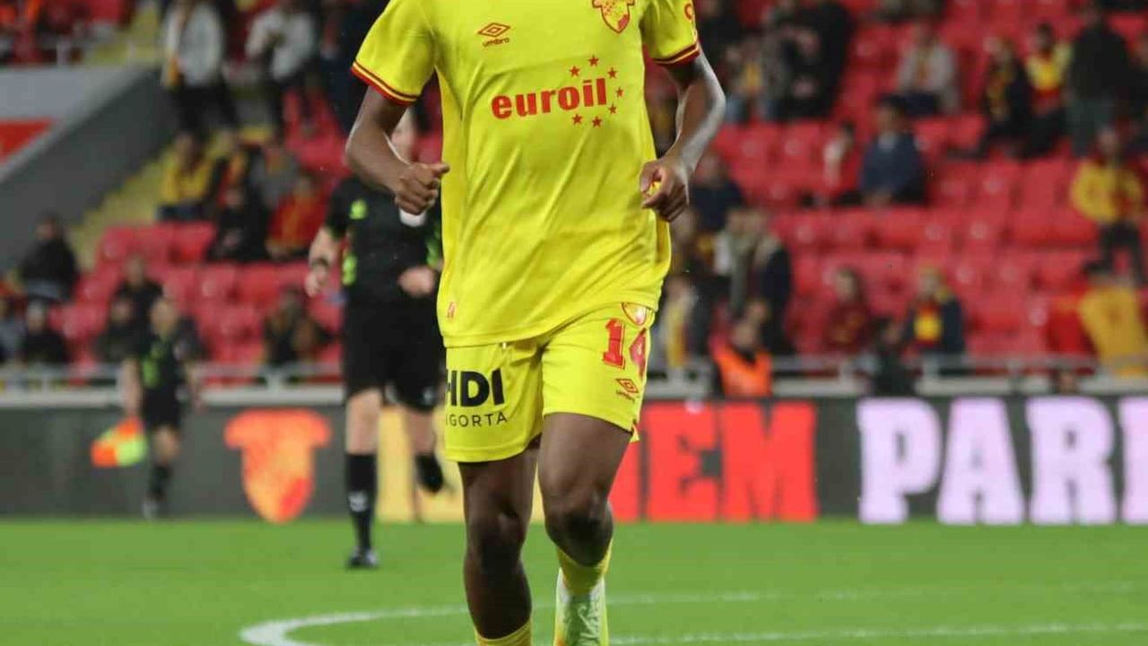 Göztepe hazırlık maçında CSKA 1948’i 2-1 yendi