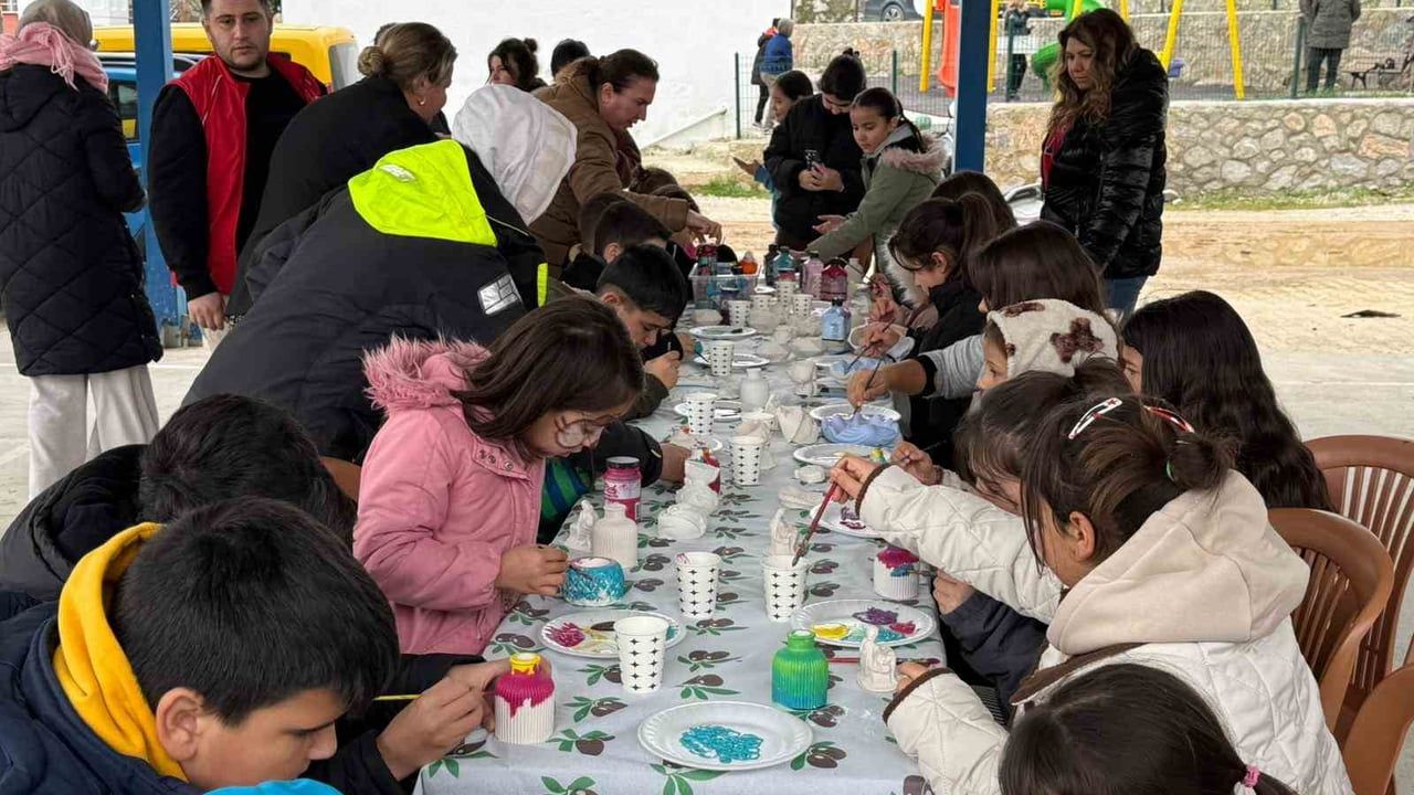 GSB Gençlik Kış Kulübü Esentepe Mahallesi'nde çocuklarla buluştu