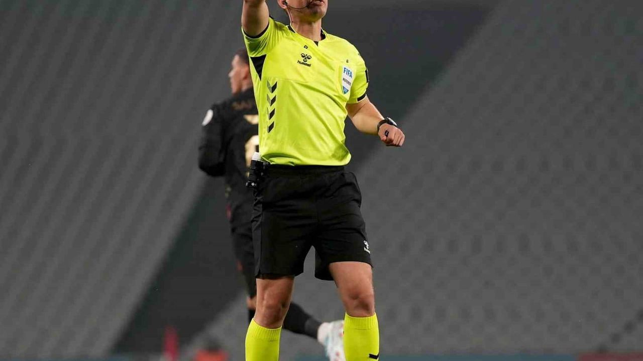 Halil Umut Meler, Feyenoord - Sturm Graz maçında düdük çalacak