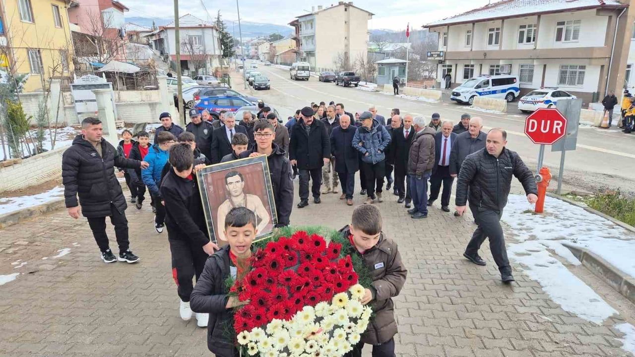 Hamit Kaplan vefatının 50. yılında Hamamözü'nde anıldı