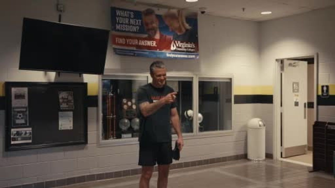 Hegseth ve Koizumi Washington’da askeri üste sabah sporu yaptı