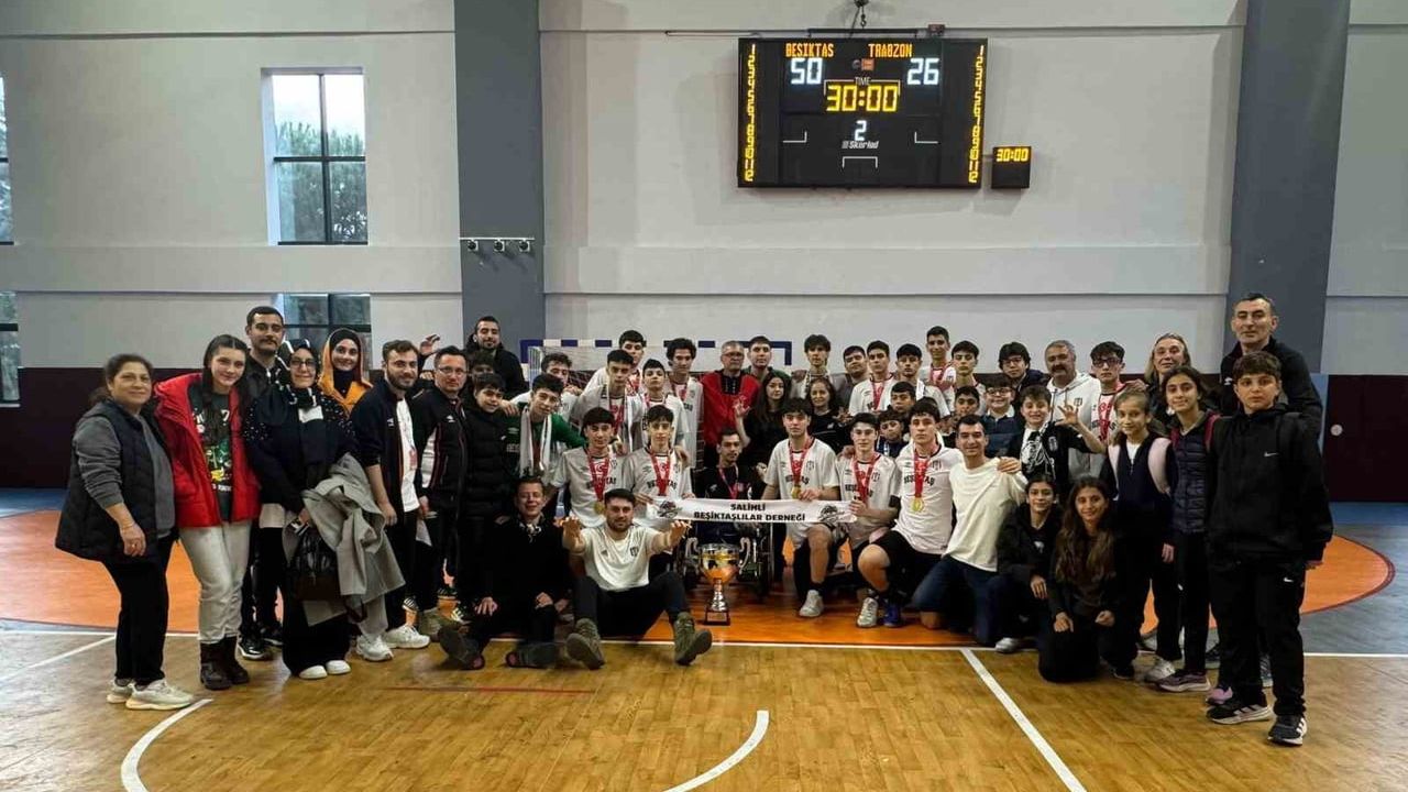 Hentbolda Yıldız Erkekler Şampiyonası'nda Beşiktaş şampiyon