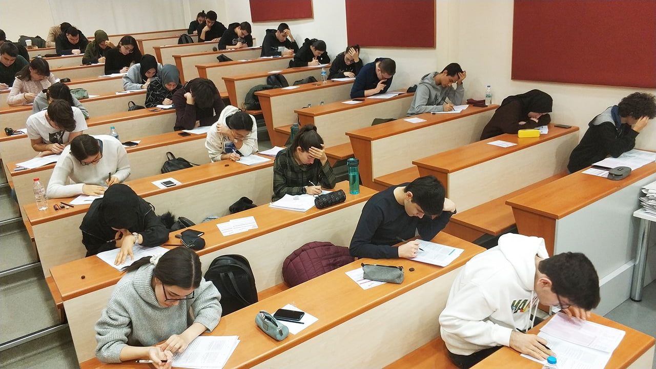 İhlas Koleji bursluluk sınavı: ücretsiz rehberlik ve değerlendirme raporu