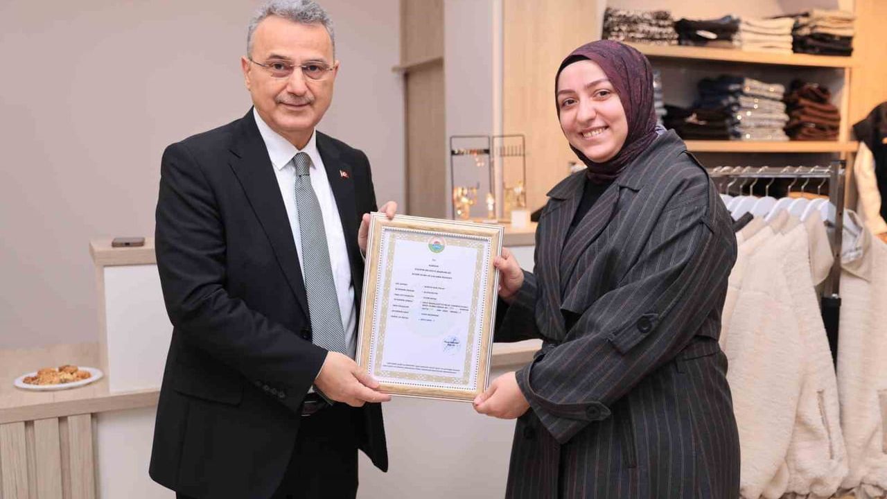 İlkadım’da 2026'nın ilk işyeri ruhsatı verildi — 2025'te 628 ruhsat