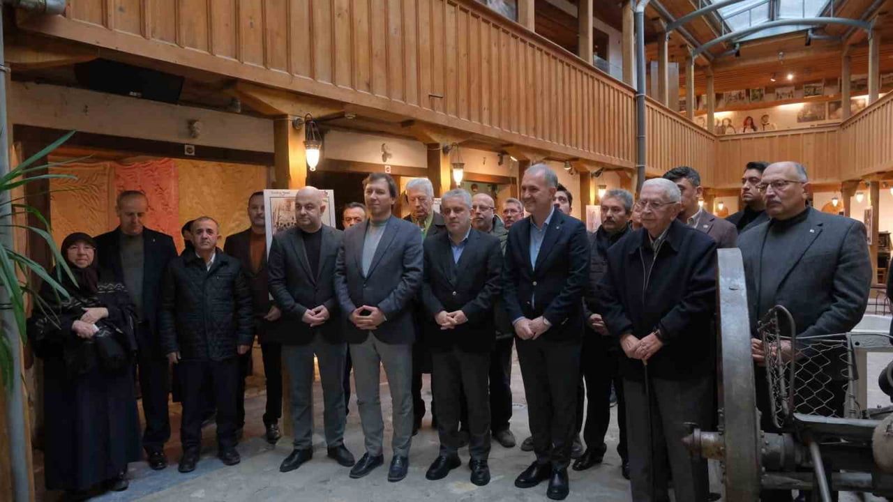 İnegöl Kent Müzesi 17. yaşını 'Zarafetin Mirası' sergisiyle kutladı