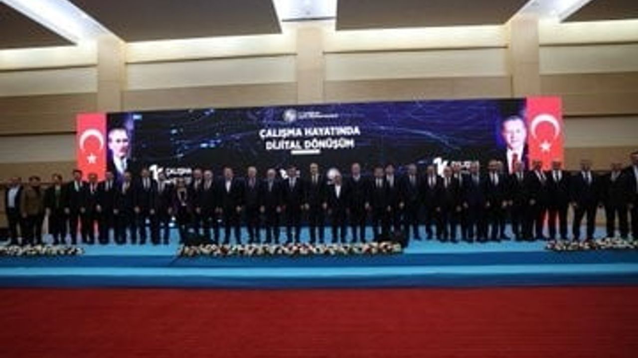 Işıkhan: Dijitalleşme, daha nitelikli işlerin yaratılması için bir fırsattır
