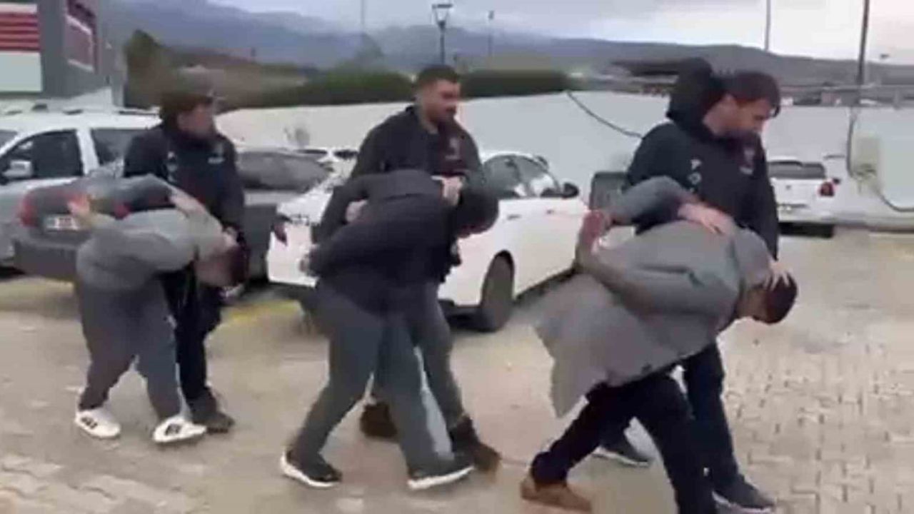 İskenderun'da aranan 3 kişi tutuklandı