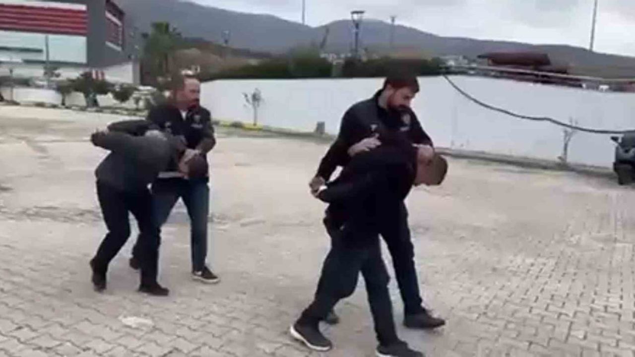 İskenderun'da hapis cezası bulunan iki kişi tutuklandı