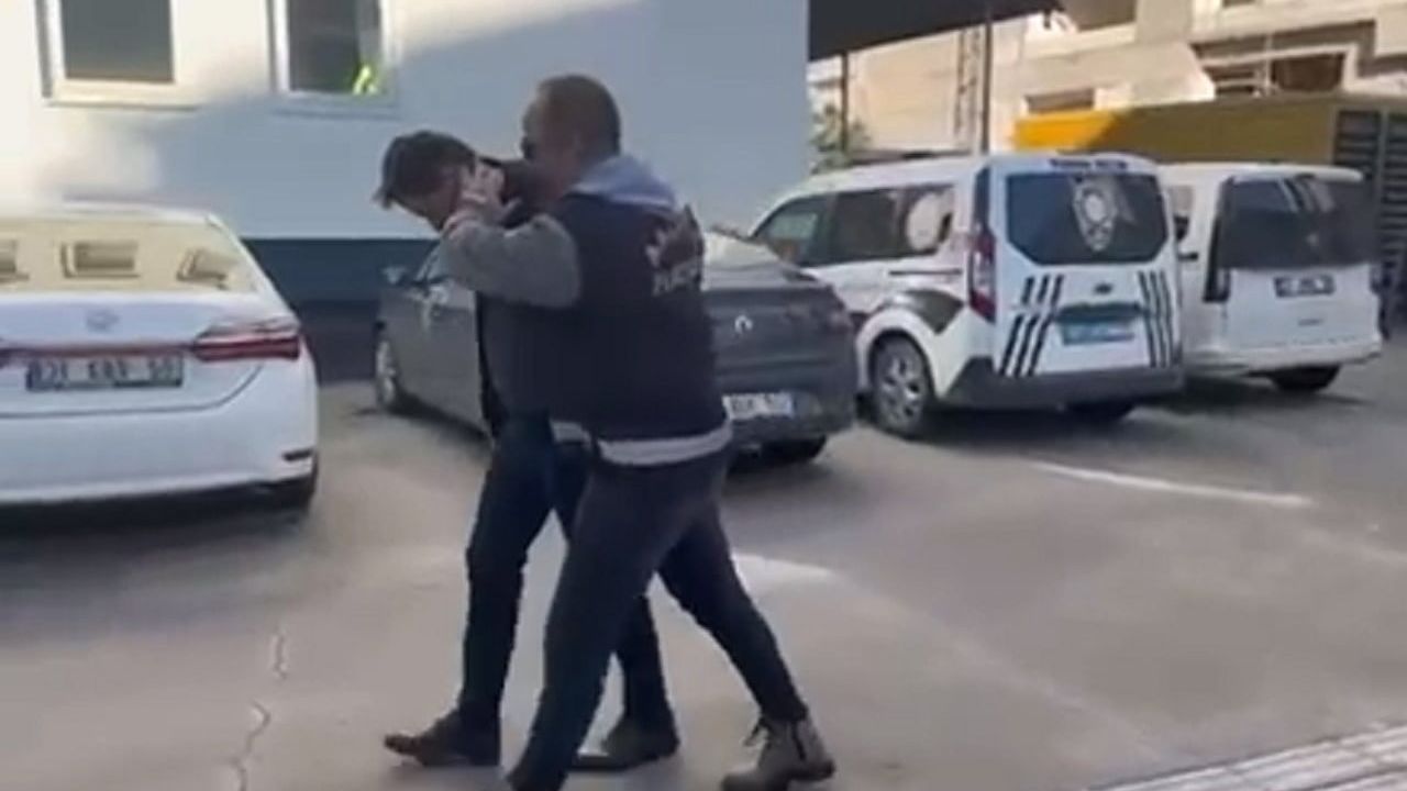 İskenderun’da vergi suçundan aranan şahıs tutuklandı