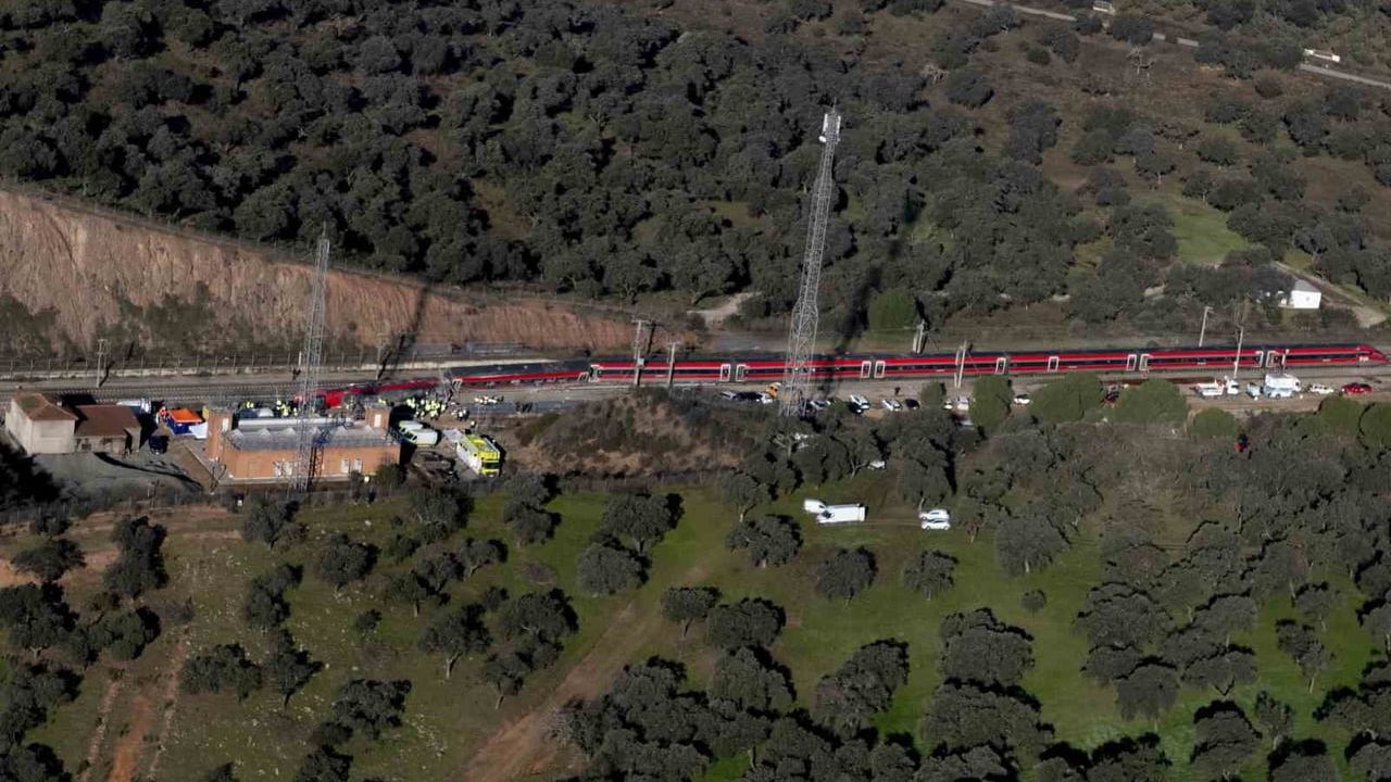 İspanya'da hızlı tren kazası: ölü sayısı 41'e yükseldi