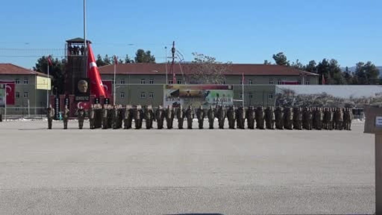 Isparta'da komando mezuniyeti: Aileler gurur ve duygusal anlar yaşadı