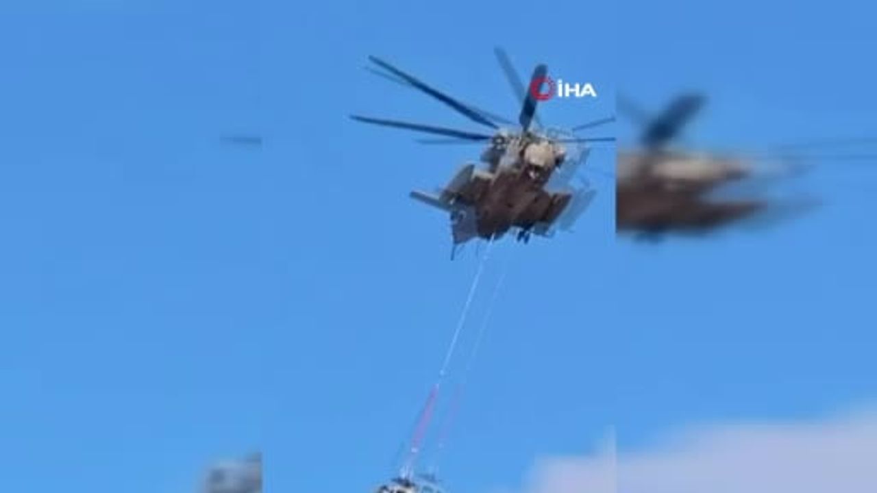 İsrail Ordusuna Ait Helikopter Halat Kopması Sonucu Düştü