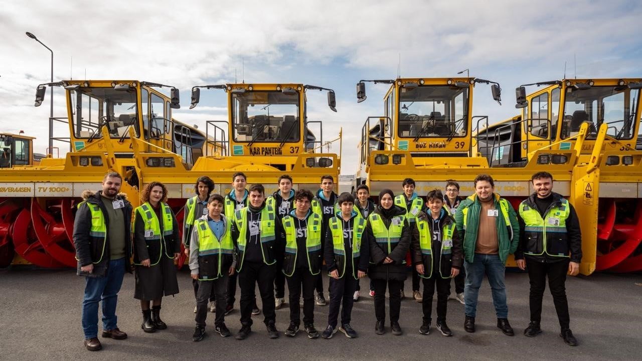 İstanbul Havalimanı’nda pist güvenliği: Kar birikimi anlık izleniyor