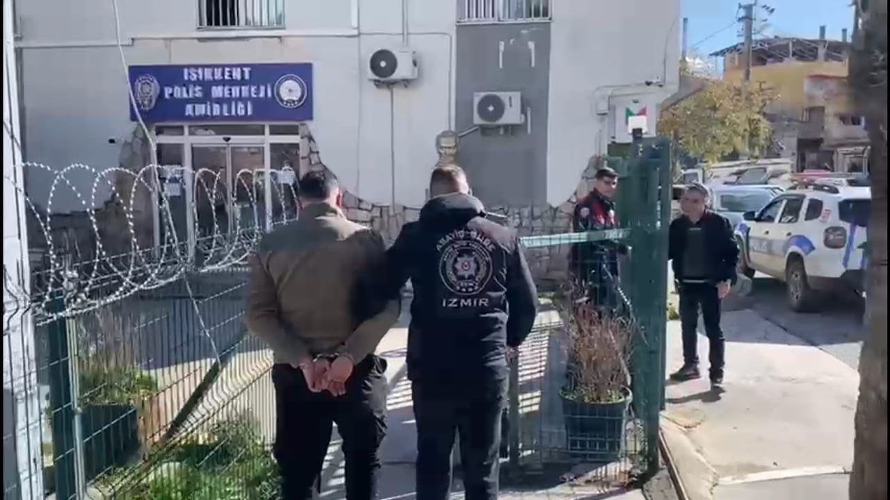 İzmir'de 22 yıl hapis cezasıyla aranan B.K. yakalandı