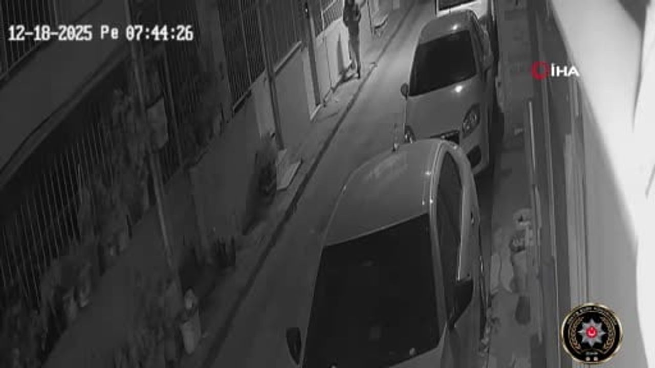 İzmir’de Evinde 'İntihar' Süslü Olay Kadın Cinayeti Çıktı