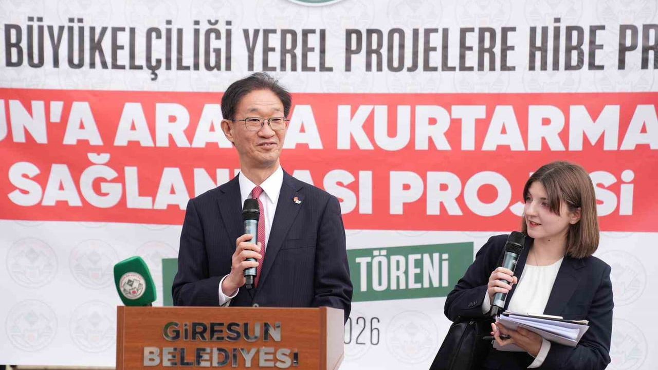 Japonya'dan Giresun Belediyesi'ne Arama Kurtarma Aracı Hibe