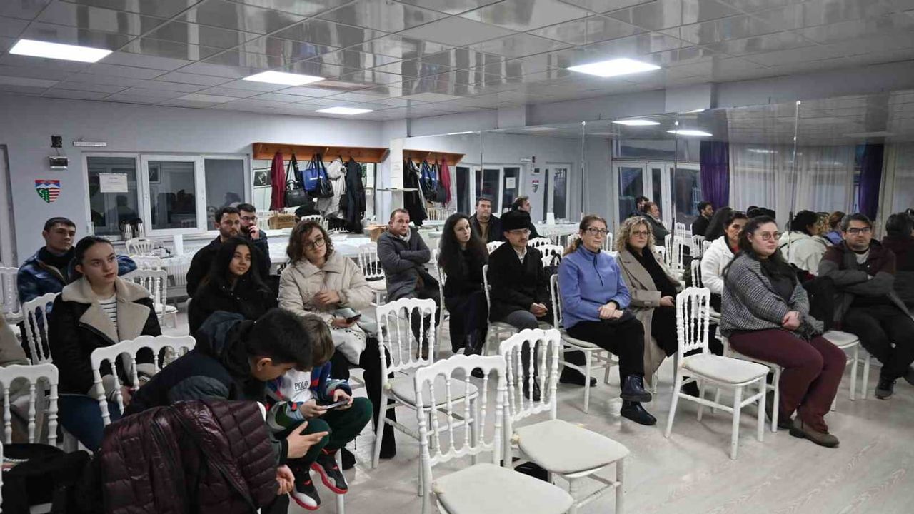 Kaan Demircan: Kurumsal Verileri Yapay Zeka Platformlarıyla Paylaşmayın