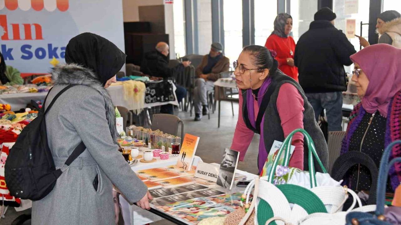 Kadın Girişimciler Sokağı Osmangazi Meydanı’nda Buluştu