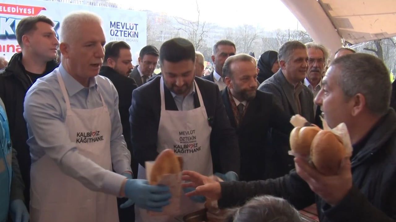 Kağıthane'de balık ekmek şöleni: 25 bin kişiye yaklaşık 6 ton ikram