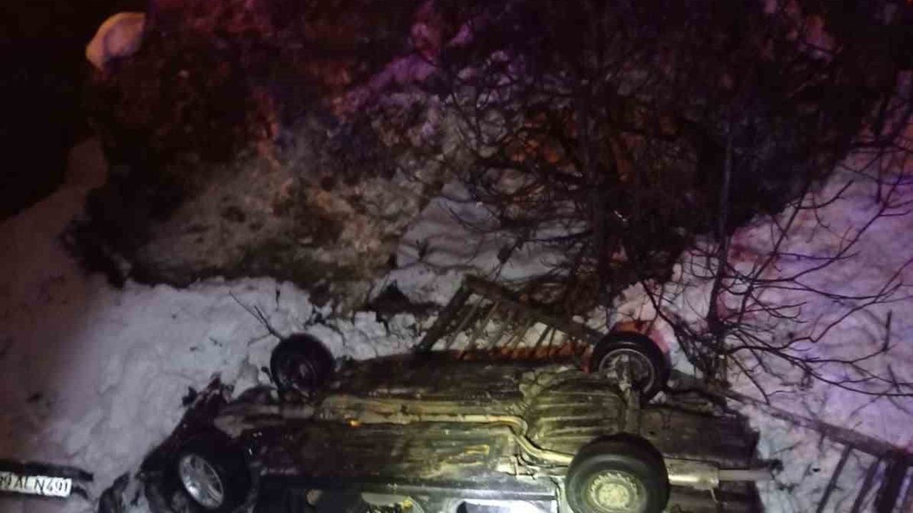 Kahramanmaraş’ta köprüden düşen otomobilde bir yolcu yaşamını yitirdi