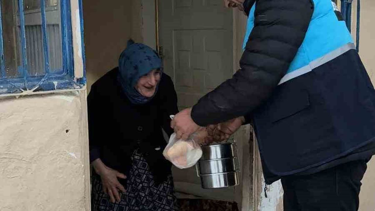 Kahta Belediyesi'nden karla mücadele seferberliği