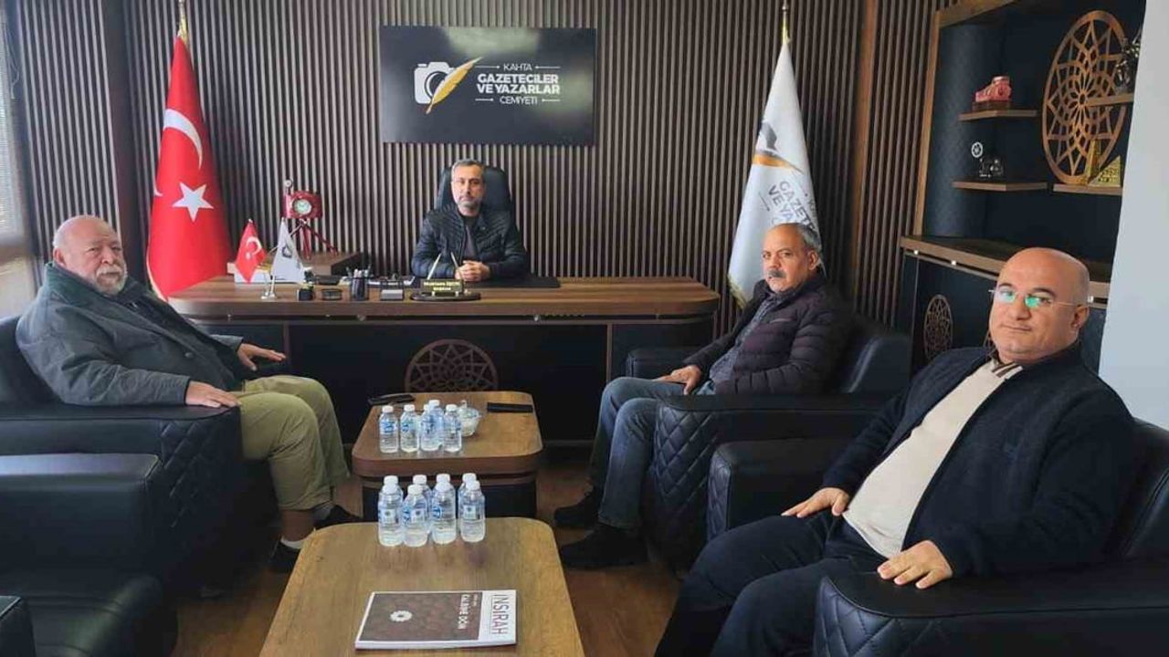 Kahta'dan yerel basına destek çağrısı