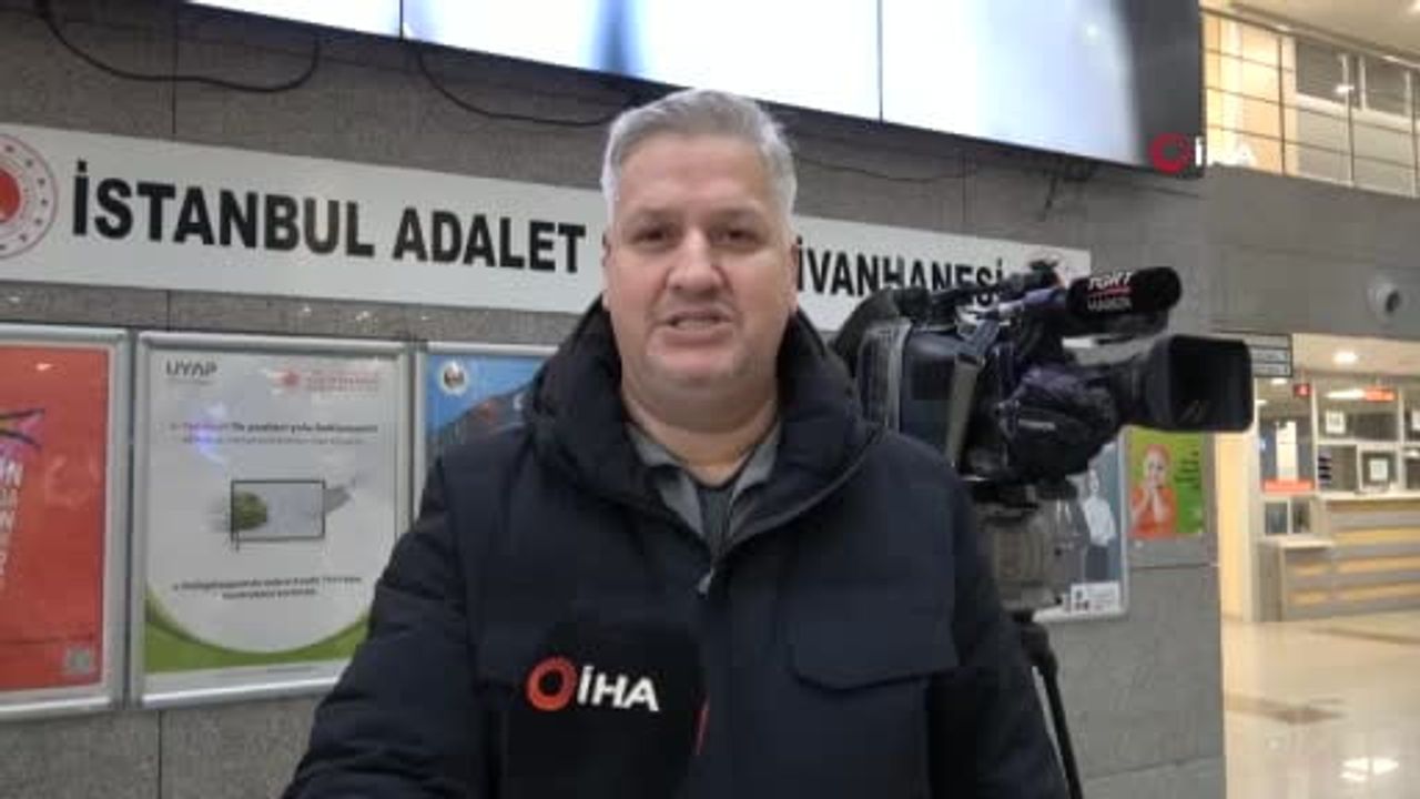 Kalkanıyla Anne ve Bebeği Koran Çevik Kuvvete Kameramandan Teşekkür