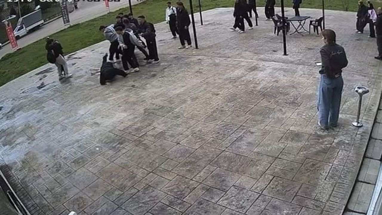 Karabük'te akran zorbalığı: Kuaförün müdahalesi genci darptan kurtardı