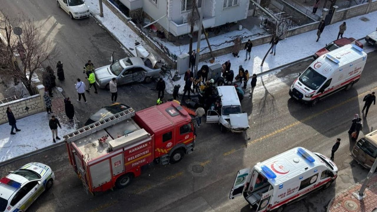 Karaman'da kavşak kazası: ağır yaralanan kadın hayatını kaybetti