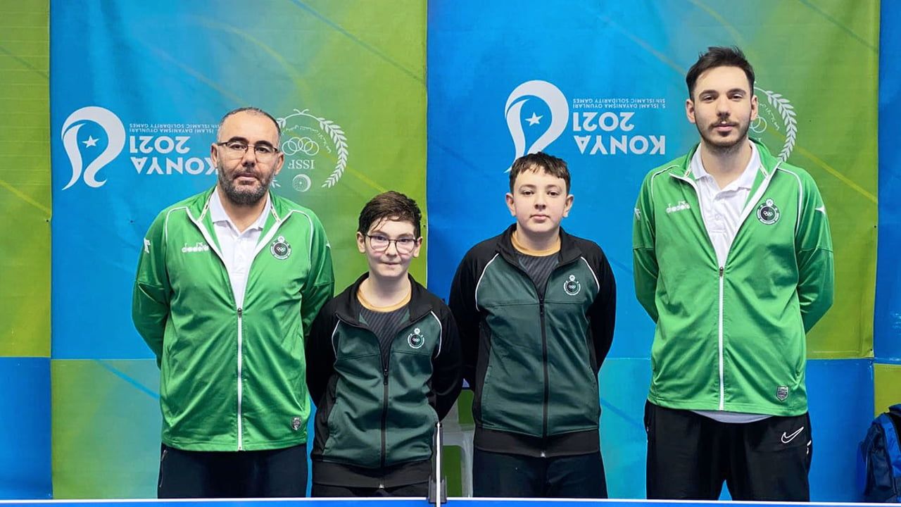 Karatay Belediyespor’dan masa tenisi sporcuları ve antrenöre milli davet