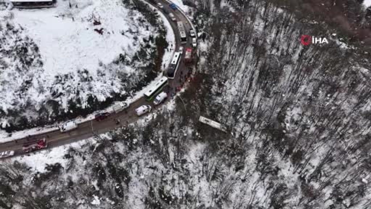 Kartepe'de toplu taşıma otobüsü şarampole yuvarlandı — 39 yaralı