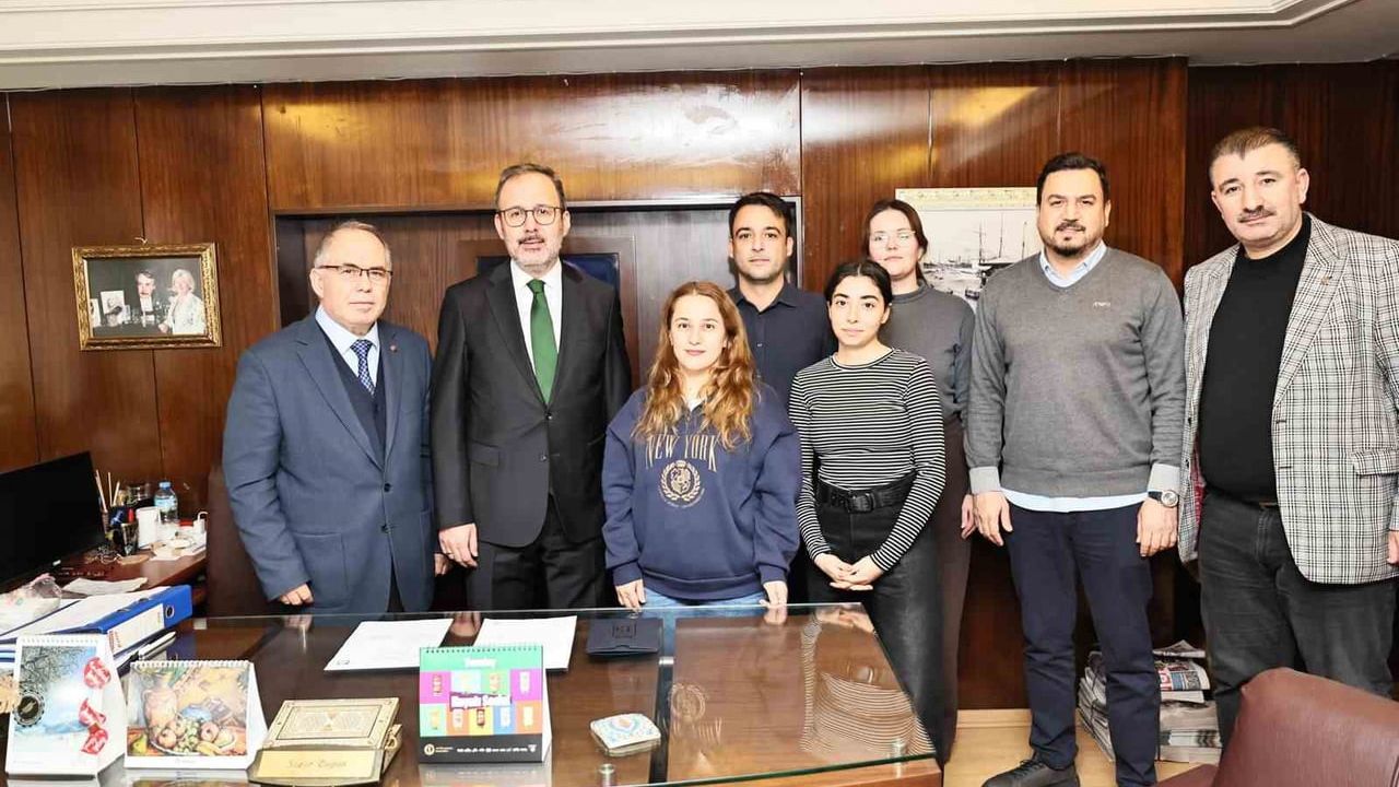 Kasapoğlu: Gazeteciler toplumun hafızasını tutar