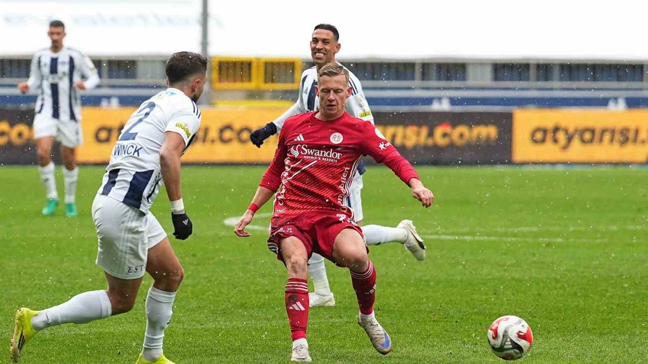 Kasımpaşa - Antalyaspor: 0-0 (Maç devam ediyor) — 18. Hafta