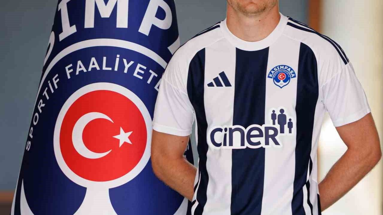 Kasımpaşa, Attila Szalai'nin Sözleşmesini Feshetti