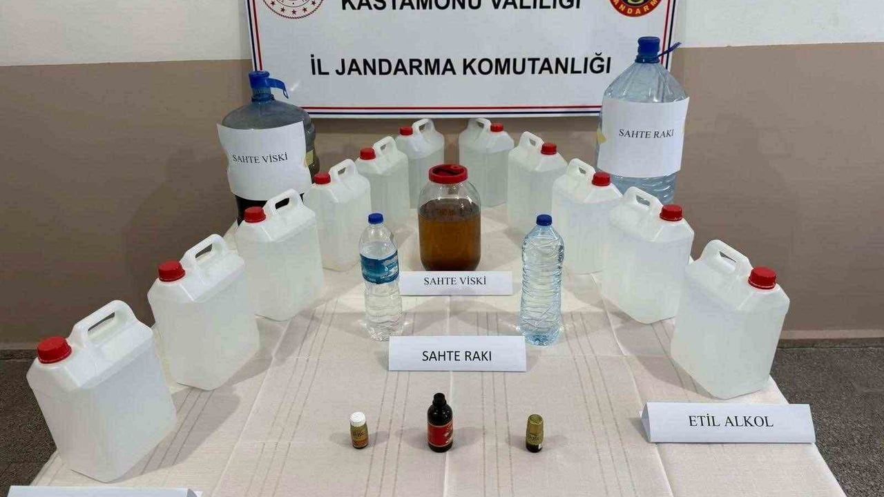 Kastamonu'da sahte içki operasyonu: 4 gözaltı