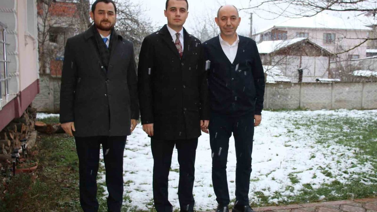 Kaymakam Furkan Alpay Şerefiye Mahallesi'nde hane ziyaretleri gerçekleştirdi