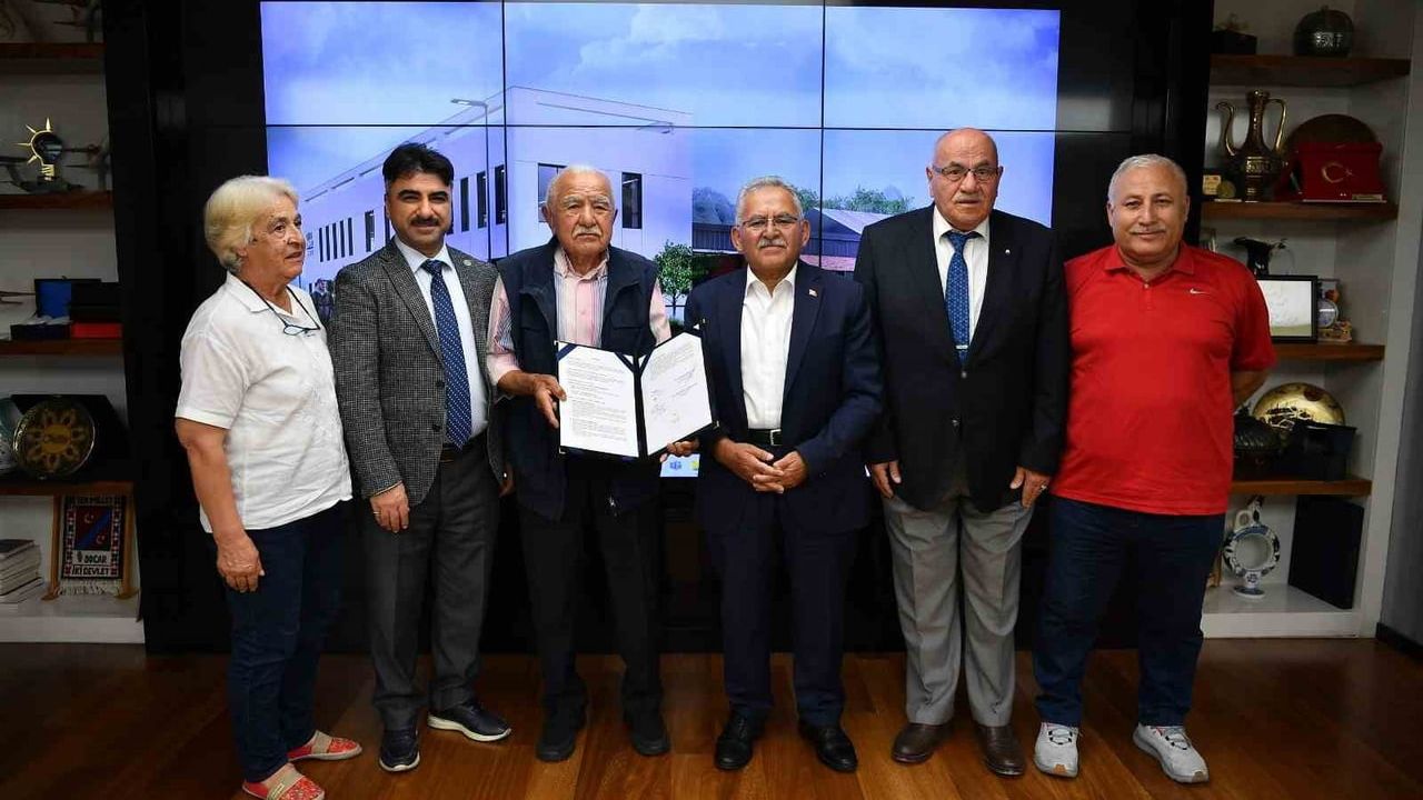 Kayseri Büyükşehir'in 2025'te Hayırsever İşbirlikleriyle 130 Milyon TL'yi Aşan Katkısı