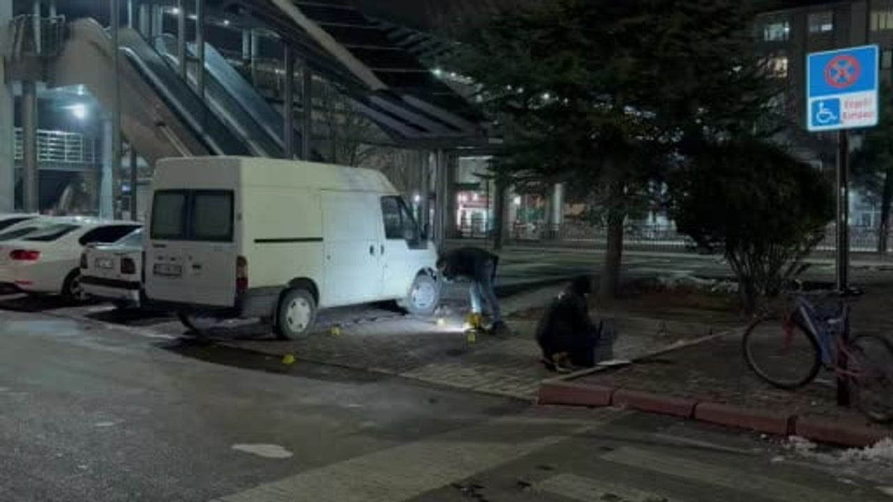 Kayseri'de kıyafet tartışması bıçaklı saldırıya dönüştü: 3 yaralı