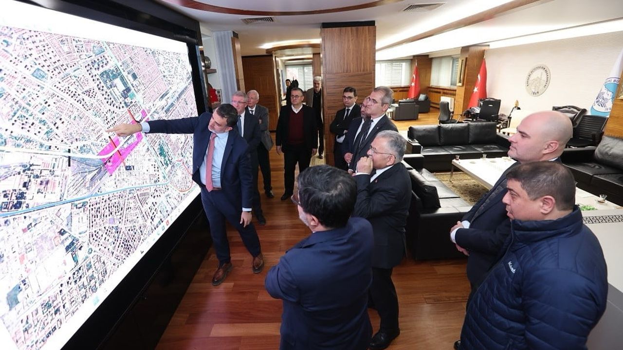 Kayseri'de Toplu Ulaşım ve Raylı Sistem İçin Ortak Çalışma