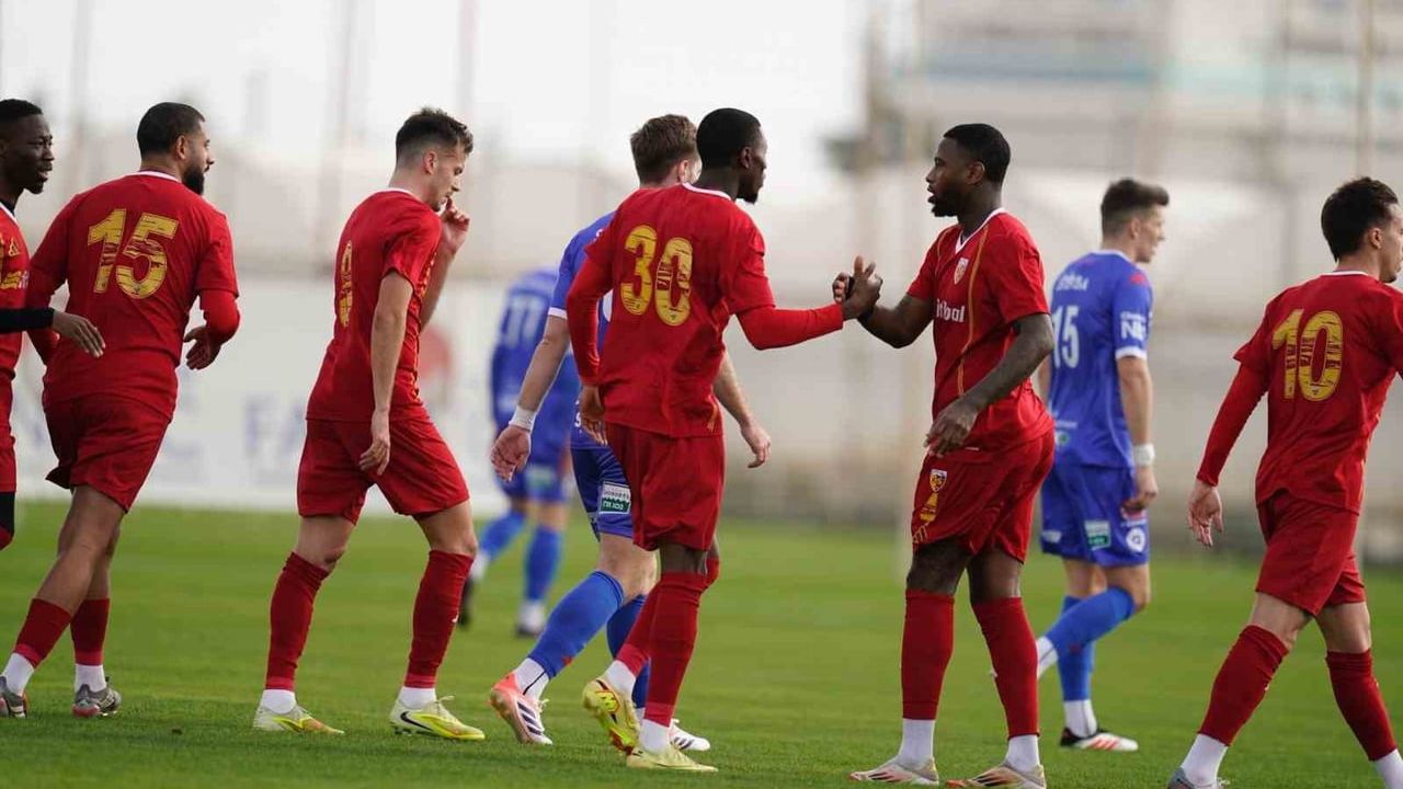 Kayserispor, Artis Brno'yu 3-2 Yendi